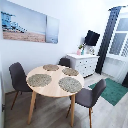 Apartment Glowna *