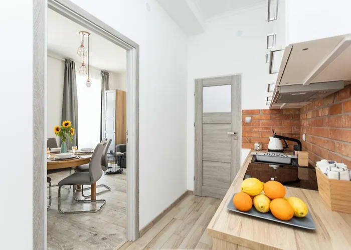 Glowna Апартаменти Гдиня